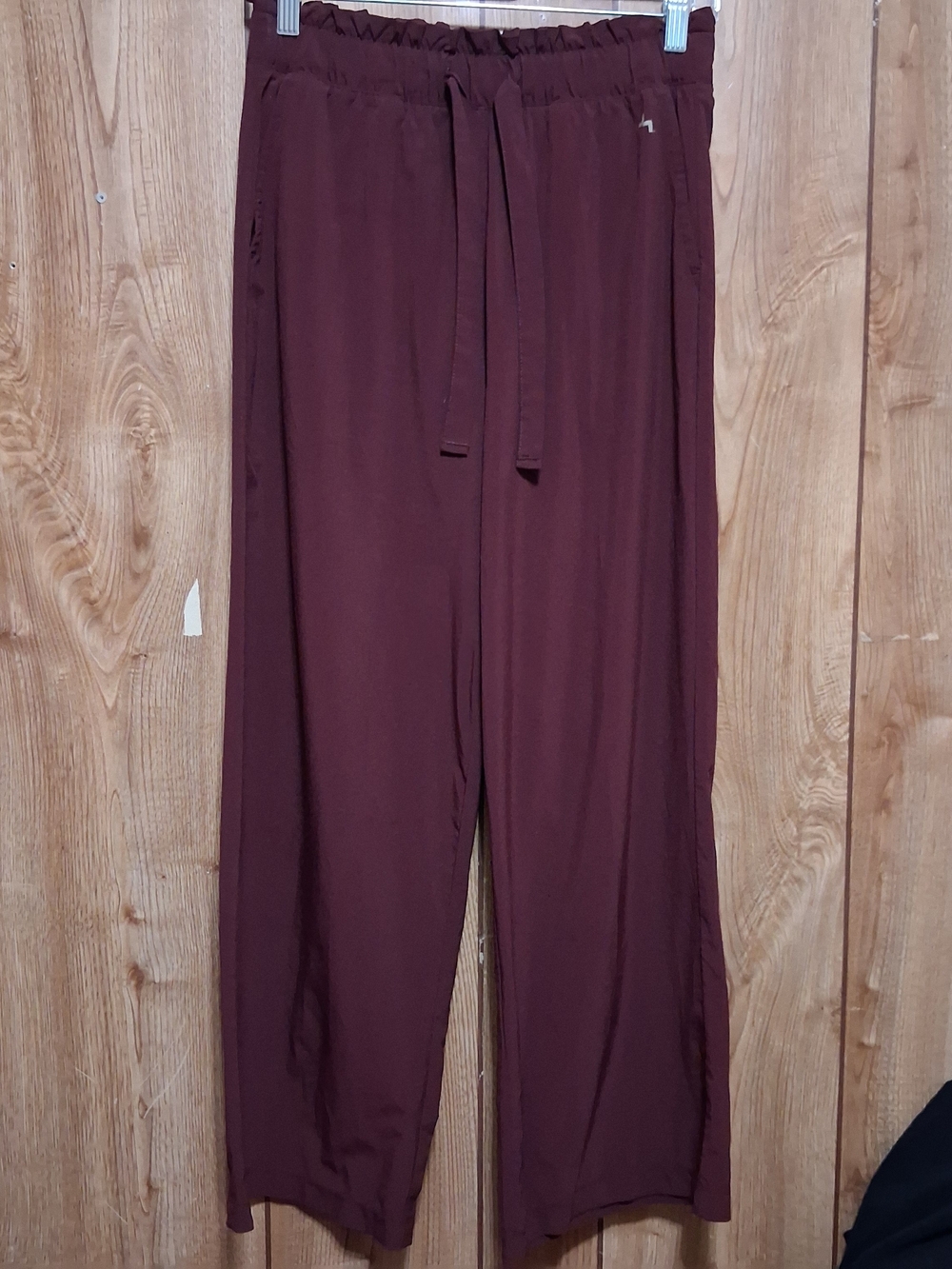Burgandy Pull On Pants Small Recycled Fabric Blend Sustainable Activewear